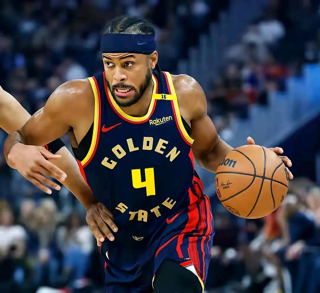 菲尼克斯太阳发布备战花絮，加时末段篮板制胜，NBA常规赛任务艰巨，资深球员宣示担当的简单介绍