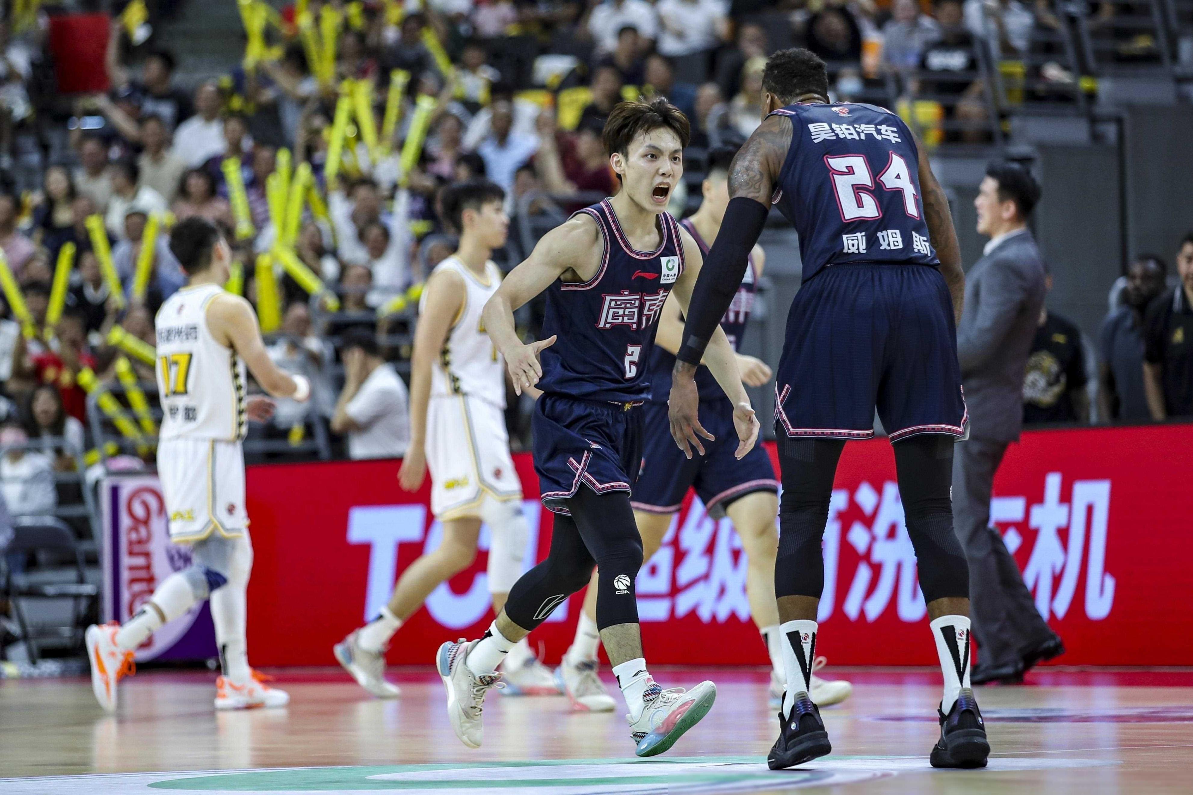 赛前NBA常规赛传出新动向;山东男篮复出首秀;管理层表态——赛场秩序良好;赛程密集仍需轮换的简单介绍 赛前NBA常规赛传出新动向;山东男篮复出首秀;管理层表态——赛场秩序良好;赛程密集仍需轮换的简单介绍