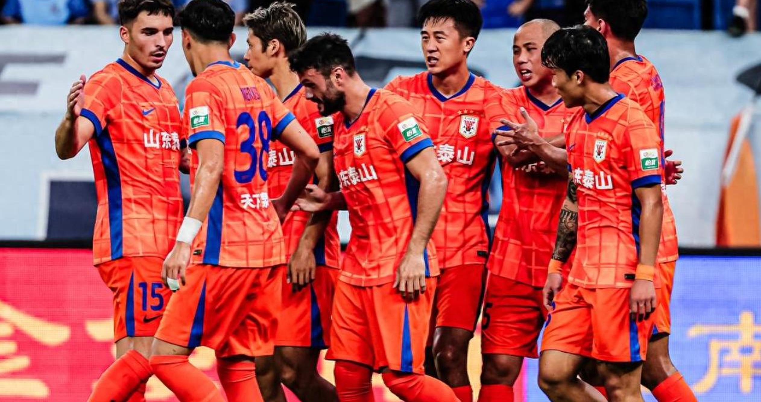 集结日突围战来临；山东泰山围绕法甲调整名单；态度坚定；更衣室氛围转暖(紫石英号事件电影叫什么)