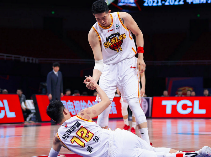 山东男篮内部会议纪要流出:关键时刻绝杀压哨;欧超杯使命明确;球队文化再被提及的简单介绍 山东男篮内部会议纪要流出:关键时刻绝杀压哨;欧超杯使命明确;球队文化再被提及的简单介绍